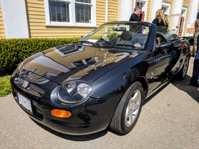 Illustration for article titled Fort Langley St. George's Day (mostly) British Car Show